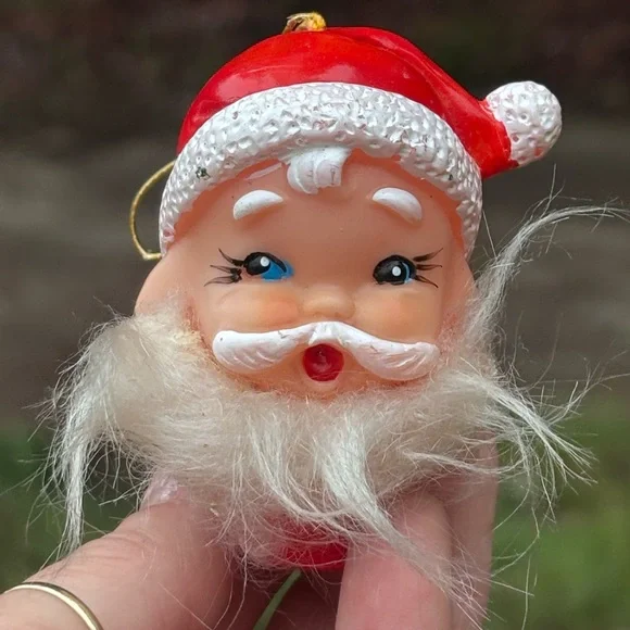 Trio of Terrific 1960’s Santa Light Covers! - Picture 7 of 9